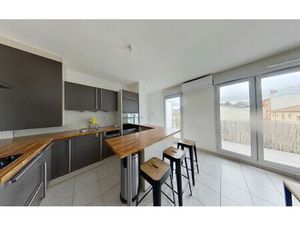 Location appartement  37.72 m² T-2 à Lyon 9  840 €