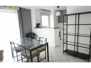 Location appartement  44.38 m² T-2 à Villeurbanne  801 €