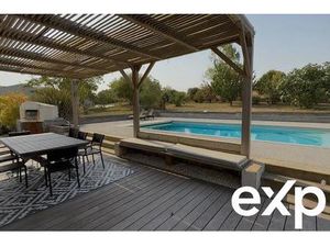 Demeure familiale d'exception  Charme & volumes à Andilly