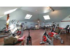 CENTRE DE REMISE EN FORME / BUREAUX/ CENTRE MEDICAL / GROS P