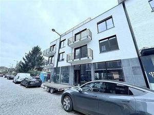 Surface commerciale de 130m² - SITUATION AAA