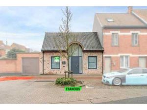 Commercieel pand op top ligging te Roeselare