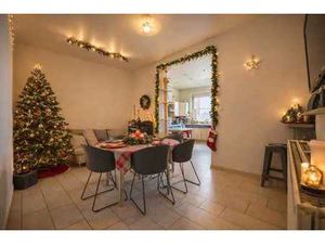 A VENDRE - Grande maison ou 2 unités pour investisseurs ​​​​