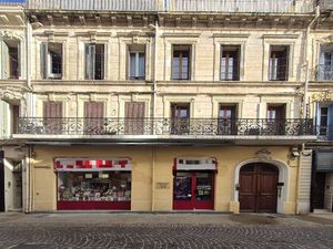 A VENDRE T3 EN DUPLEX LOUER DANS LE CENTRE JONQUIERES A MARTIGUES