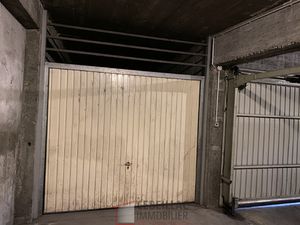 GARAGE à vendre lycée BLAISE PASCAL