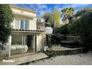 Maison coup de cœur – Résidence fermée à Grasse Saint-Jacques