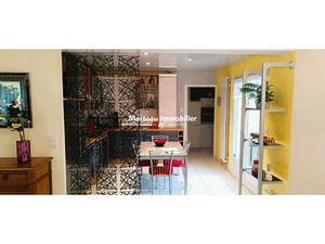 Maison d'architecte d'environ 160m² à l'UNIVERSITE