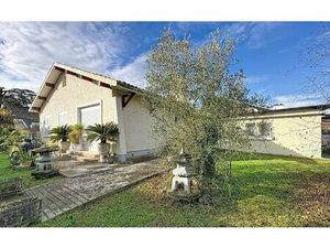 Maison Pau 101 m² T-4 à vendre  266 500 €