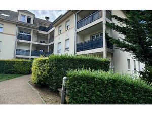 Location appartement  m² T-1 à Wissous  727 €