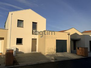 MONTAIGU - MAISON NEUVE 3 CHAMBRES