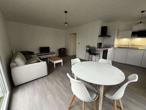 Location Appartement 3 pièces Meublé à Saint-Barthélemy-d'Anjou (49124) : à louer 3 pièces