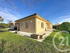 Maison à vendre - 6 pièces - 219 m2 - Mozac - 63 - AUVERGNE