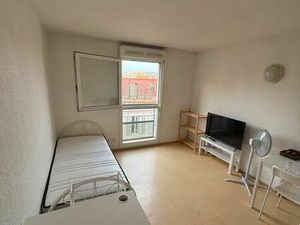 Studio 1 pièce 19 m²