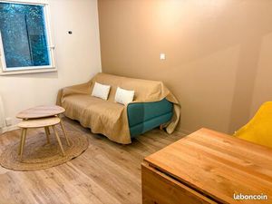 Studio meublé à louer - étudiant  proche des facs