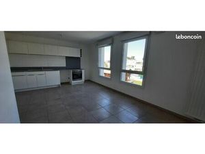 Studio 1 pièce 29 m²