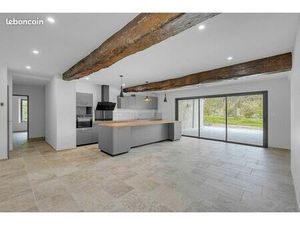 Ferme 5 pièces 281 m²