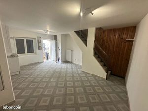 Maison mitoyenne à louer