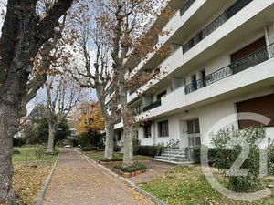 Appartement F2 à louer - 2 pièces - 52 39 m2 - Marseille - 13012 - PROVENCE-ALPES-COTE-D-A