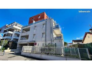 TOULOUSE BORDEROUGE: Appartement T3 rénové de 52.56 m² se situant au 2ème étage d'une bell