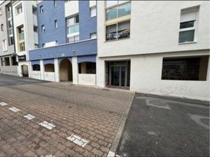 Local commercial Tournezy