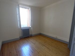 Appartement à louer à Montréal la Cluse