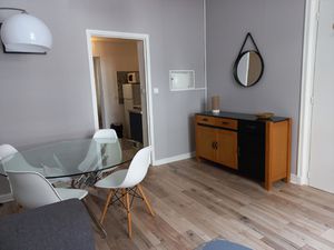 VICHY - T2 meublé rénové en centre ville