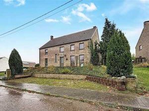 Maison 4F avec 4 chambres et grenier aménagé