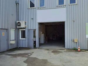 Local d'activités à vendre
