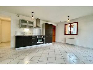 Location appartement  45.12 m² T-2 à Douvaine  860 €