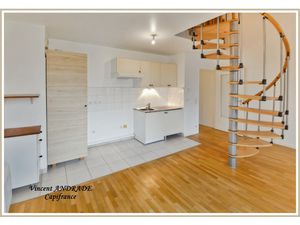 Appartement à vendre 2 pièces BRETIGNY SUR ORGE (91) CENTRE VILLE Mezzanine  2 balcons  pa