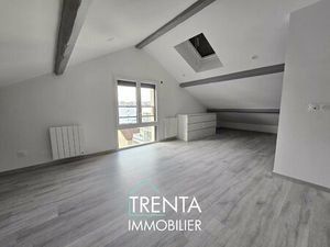 3 Pieces de 47m² en duplex  Voiron centre