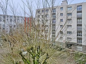 NANCY _ studio F1 34m2 _ à rénover _ parking souterrain _ au calme _ chauffage individuel