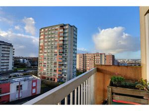 A VENDRE BREST SECTEUR STRASBOURG DERNIER ÉTAGE ASCENCEUR 81 m² BALCON 2 CHAMBRES (POSS. 3