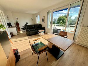 Vente appartement 3 pièces  68.00m²  Nogent