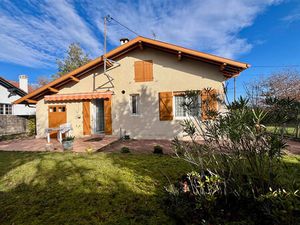 Vente maison 3 pièces  58.00m²  Soustons