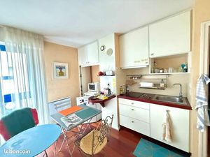 Studio 1 pièce 22 m²