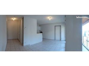 T2 lumineux avec balcon et grand garage – Ramonville Côteaux