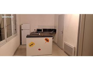 Studio Meublé 24 m² – Cœur Saint-Jean-d'Angély