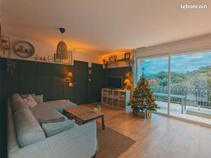 Villa 3 chambres à 5km d’Uzès  vue imprenable  piscine chauffée