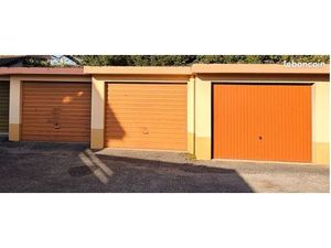 Grand Garage Fermé 17m² - Thonon Gare / Centre (Accès facile RDC)