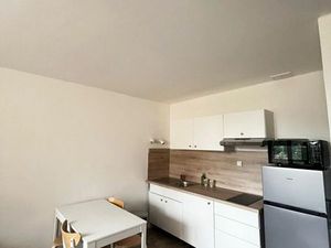 STUDIO MEUBLE 29m²