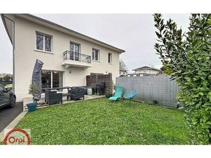 Maison Lons 72 m² T-3 à vendre  222 000 €