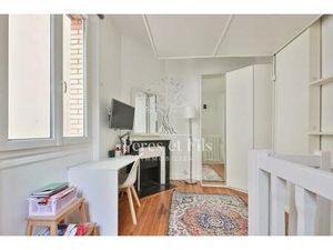 Studio / Duplex au calme  bon état - Quartier Auteuil