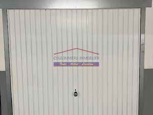 Box en hyper centre de COULOMMIERS