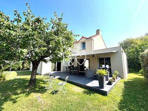 Maison Saint-nazaire 7 pièce(s) 174 m2