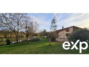 Maison 410 m2  6 chambres   un gîte  13000m2 terrain  étang et