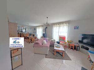 Maison secteur Champvallon à moins de 10 minutes de Joigny  3 chambres et jardin de 1026m²
