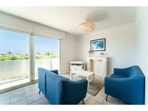 Appartement 4 pièces lumineux avec vue mer