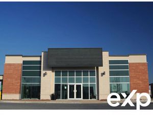 À louer : local commercial Epagny de 375 m² avec stationnement