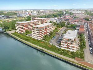 Vente Commerce divers 160 m² à La Madeleine 422 400 €